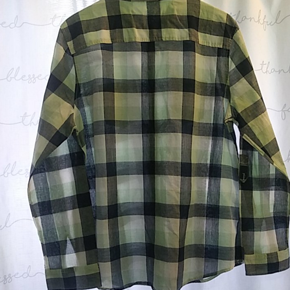 Eden & Olivia long sleeve shirt. - Picture 7 of 17